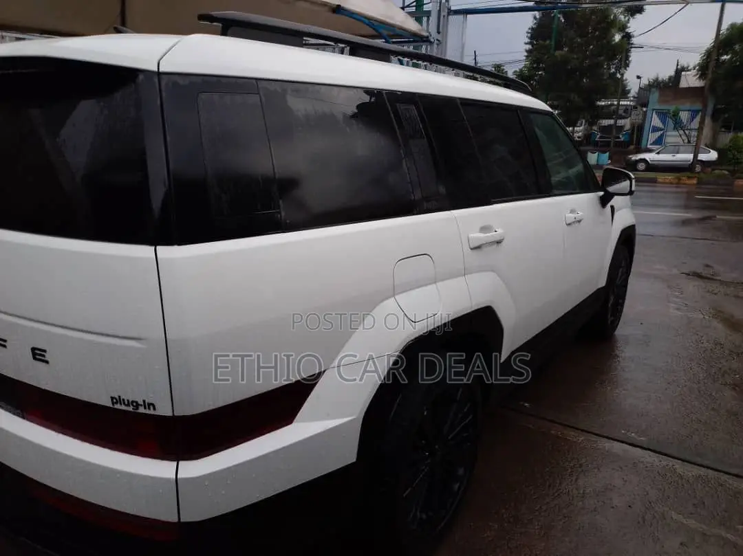 New Hyundai Santa Fe 2025 White