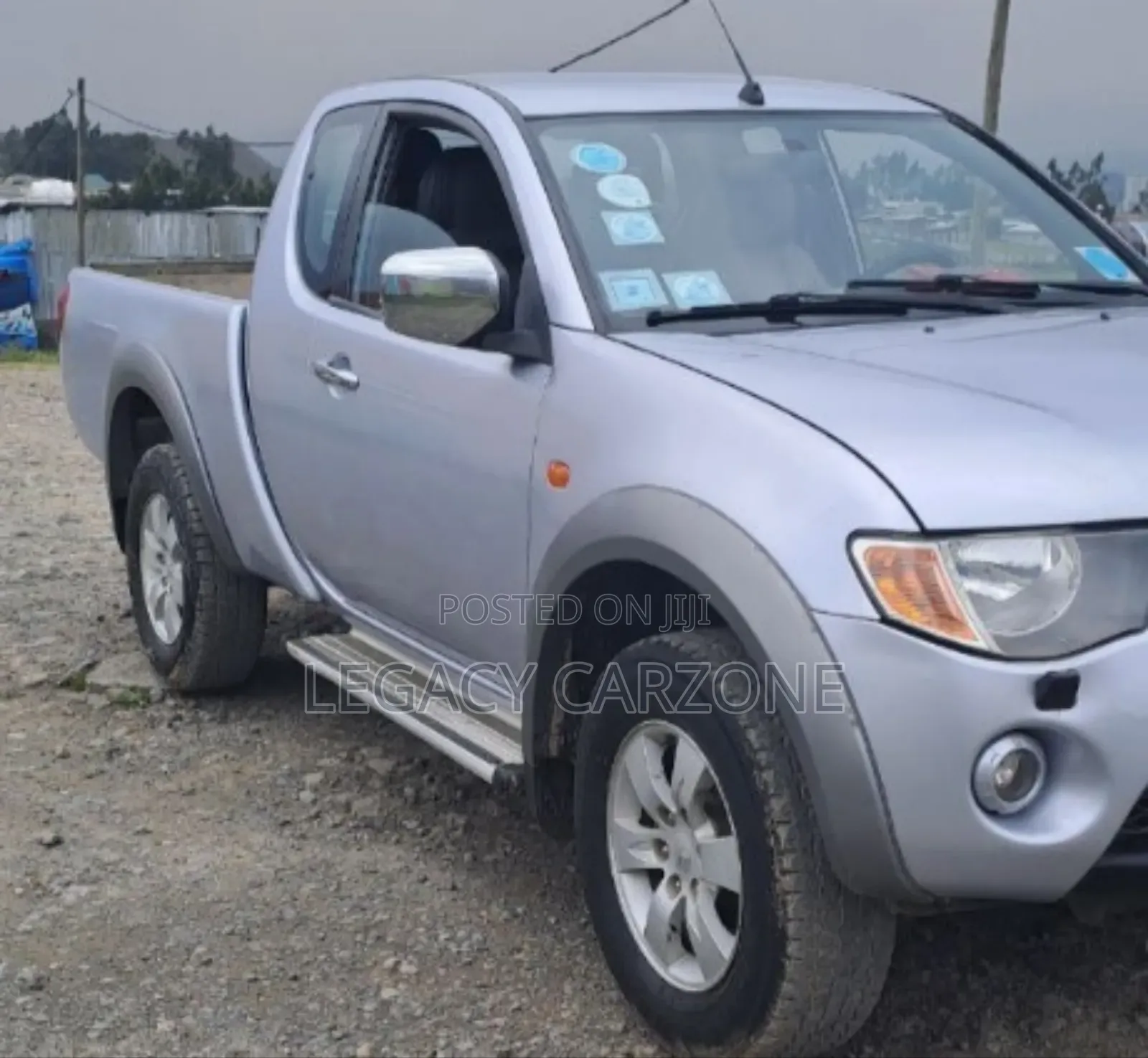 Mitsubishi L200 2007 Silver