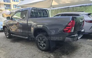 Toyota Hilux Revo Smart Cab Deisel 2.8 AWD 2021 Matt Black