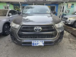 Toyota Hilux Revo Smart Cab Deisel 2.8 AWD 2021 Matt Black