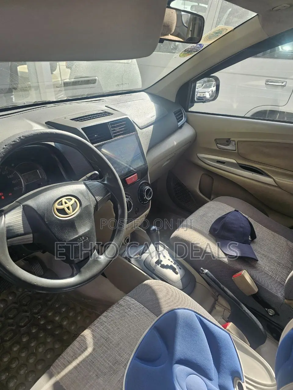 Toyota Avanza 2012 Silver