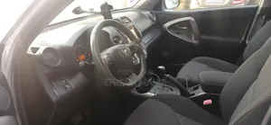 Toyota RAV4 2011 Silver