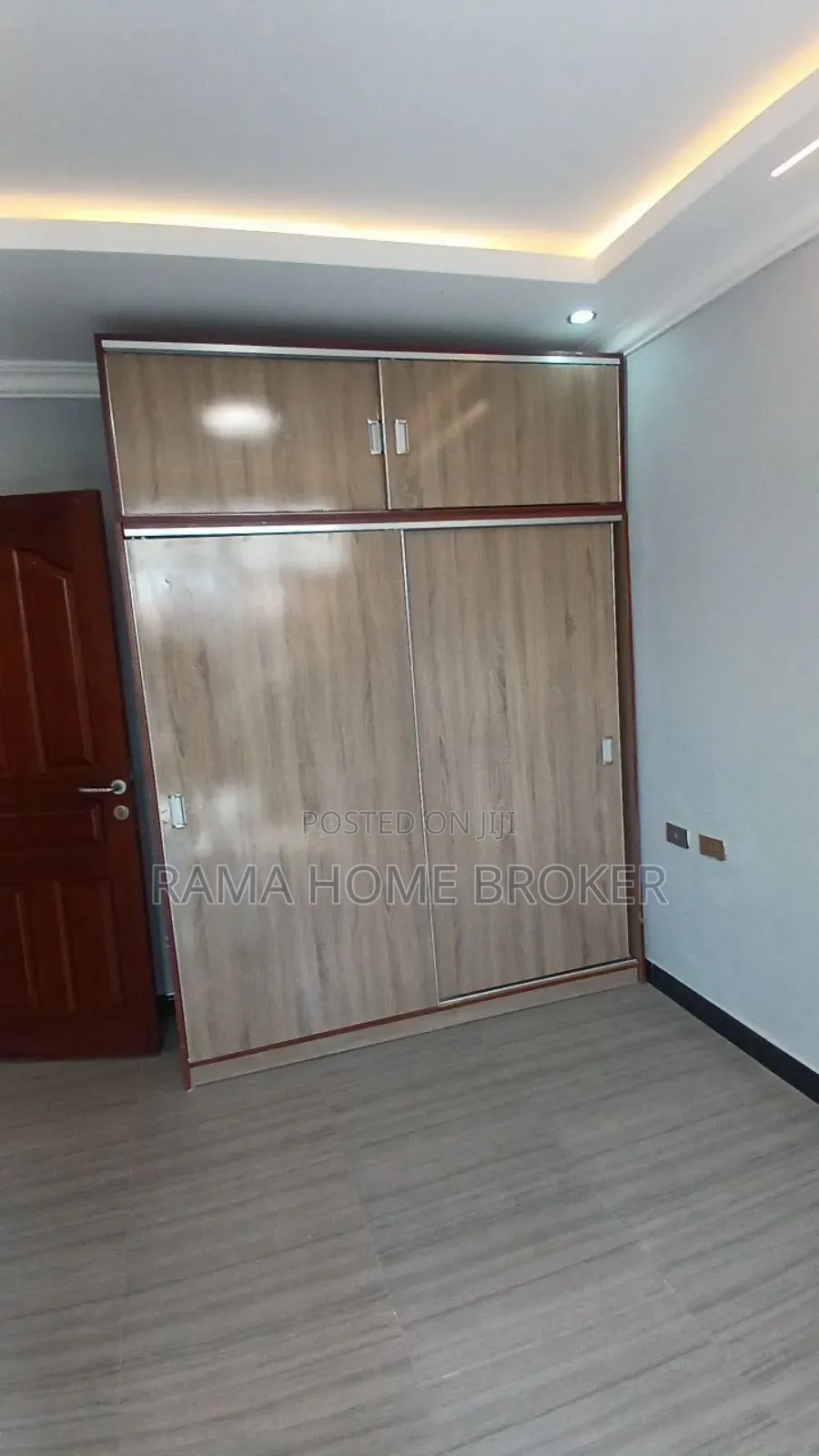 Furnished 2bdrm Condo in 40/60 ዘመናዊ ኮንዶሚኒየም, Yeka for sale