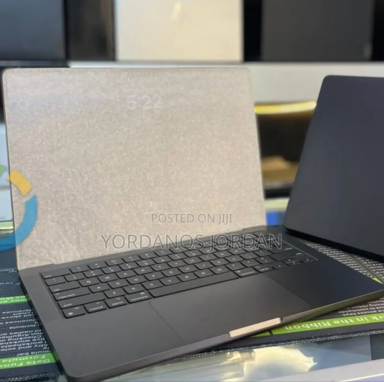 New Apple MacBook Pro 2023 M3 Max 14-Inch 64GB Apple M3 Max SSD 1T