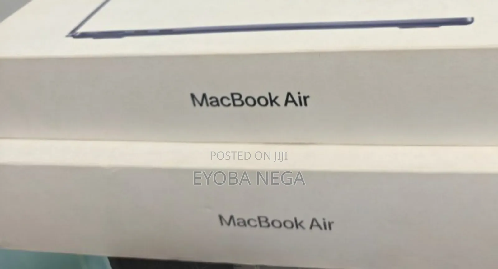 New Laptop Apple MacBook Air 2025 M4 13-Inch 16GB Apple M4 SSD 256GB