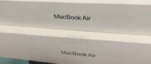 New Laptop Apple MacBook Air 2025 M4 13-Inch 16GB Apple M4 SSD 256GB