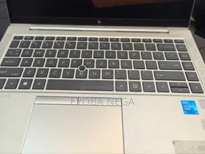 New Laptop HP EliteBook 840 G8 16GB Intel Core I5 SSD 512GB
