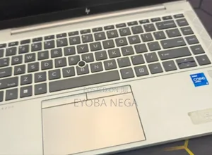 New Laptop HP EliteBook 840 G8 16GB Intel Core I5 SSD 512GB
