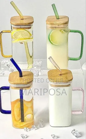 Glass Drinking Mug With Straw
