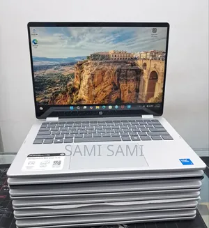 New Laptop HP OmniBook 5 Flip 8GB Intel Core 5 SSD 512GB