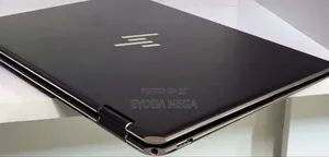 New Laptop HP Spectre 16GB Intel Core I7 SSD 1T
