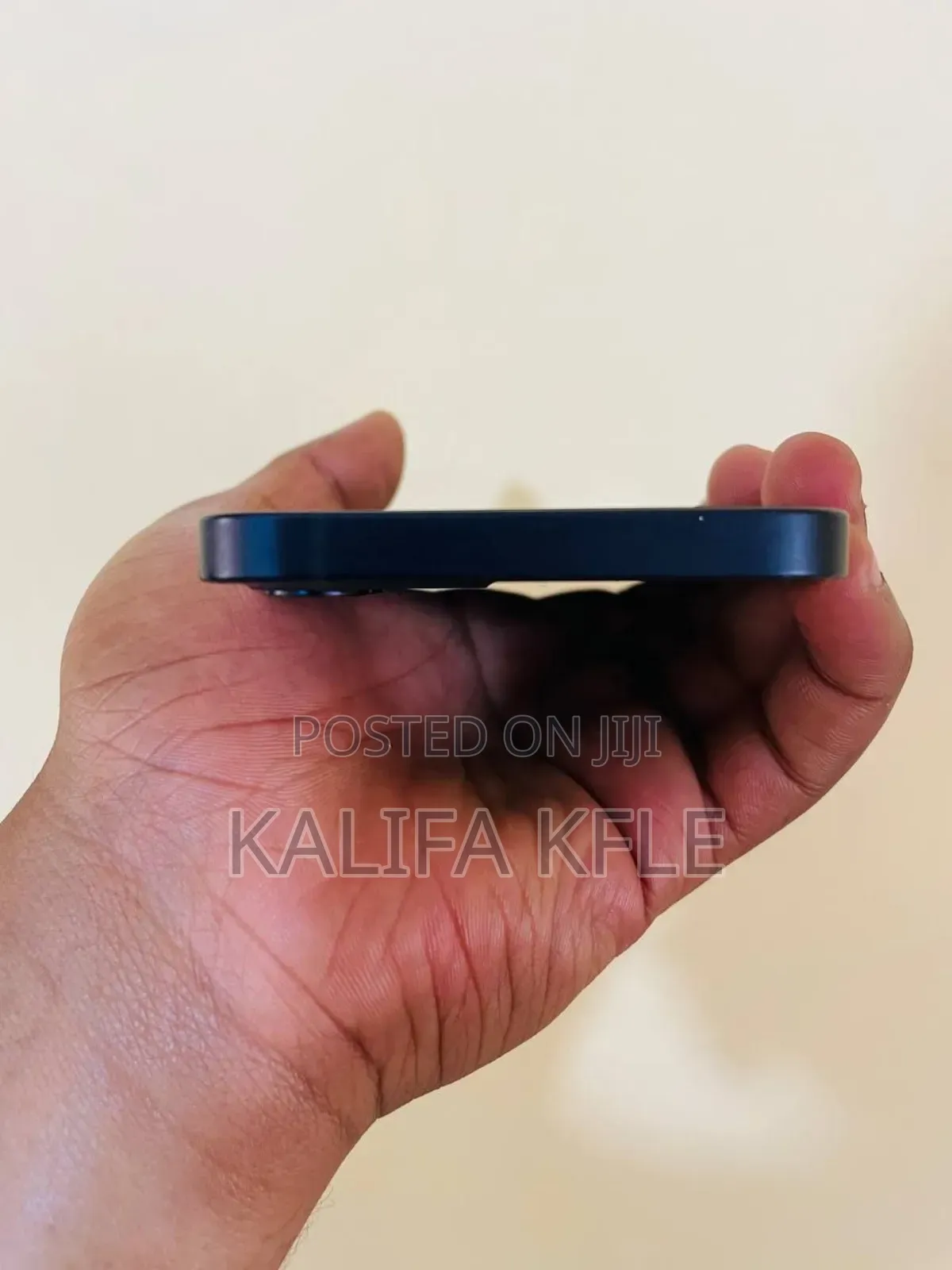 Apple iPhone 12 64 GB