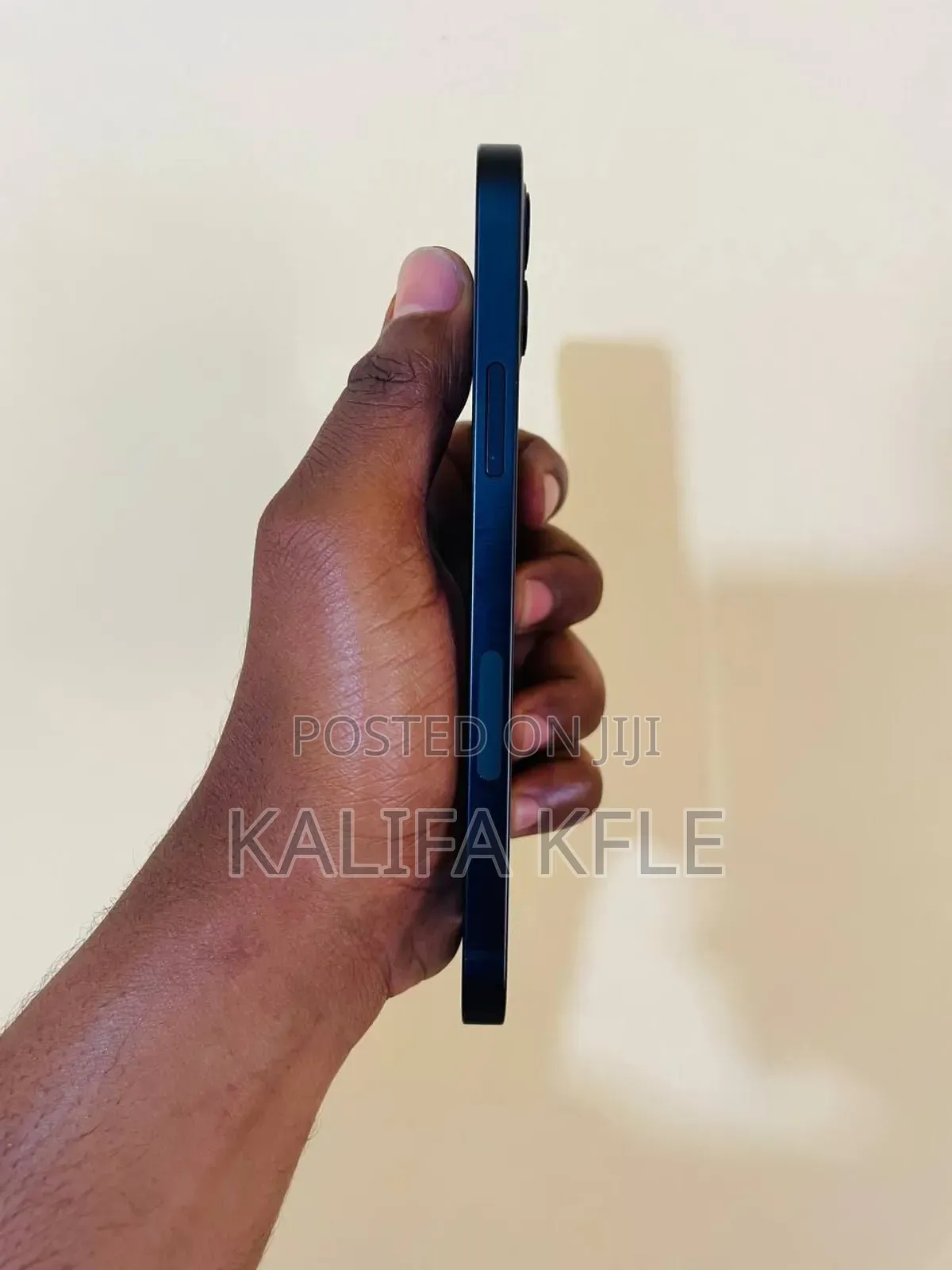 Apple iPhone 12 64 GB