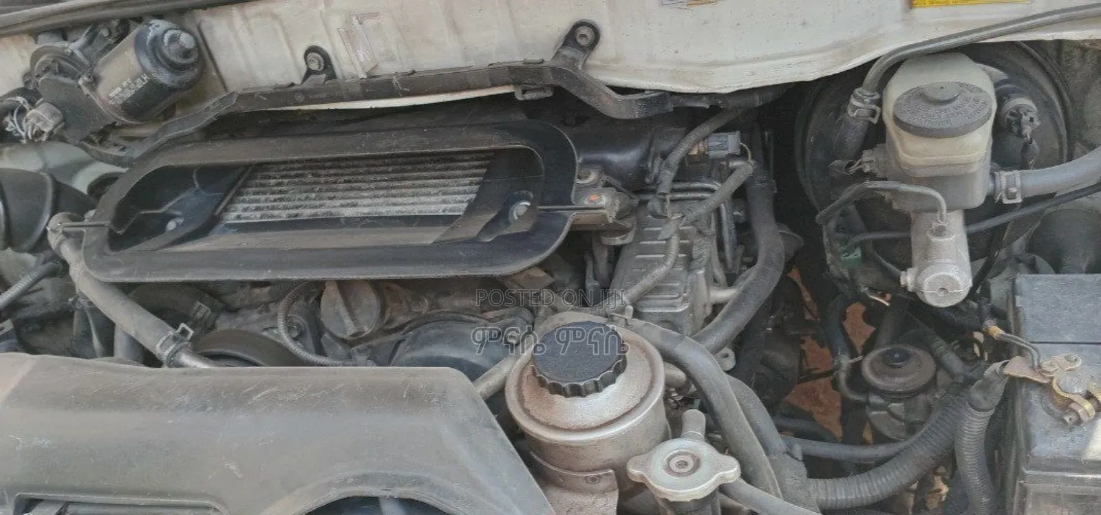 Toyota HiAce 2007 White