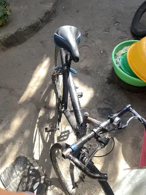 Bike 2000 26’ Mountain Bike