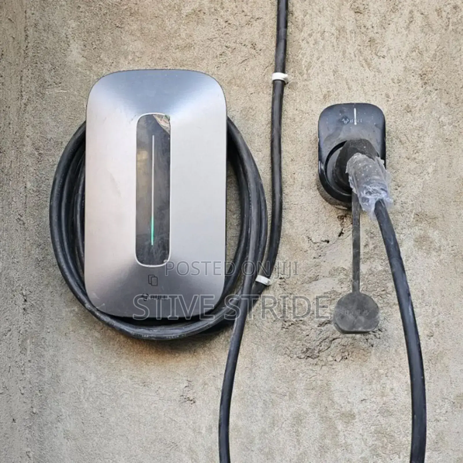 Ev Charger (የኤሌክትሪክ መኪና) ቻርጀር ሽያጭ እና ሙያዊ ገጠማ -