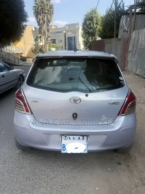 Toyota Yaris 2008 Silver