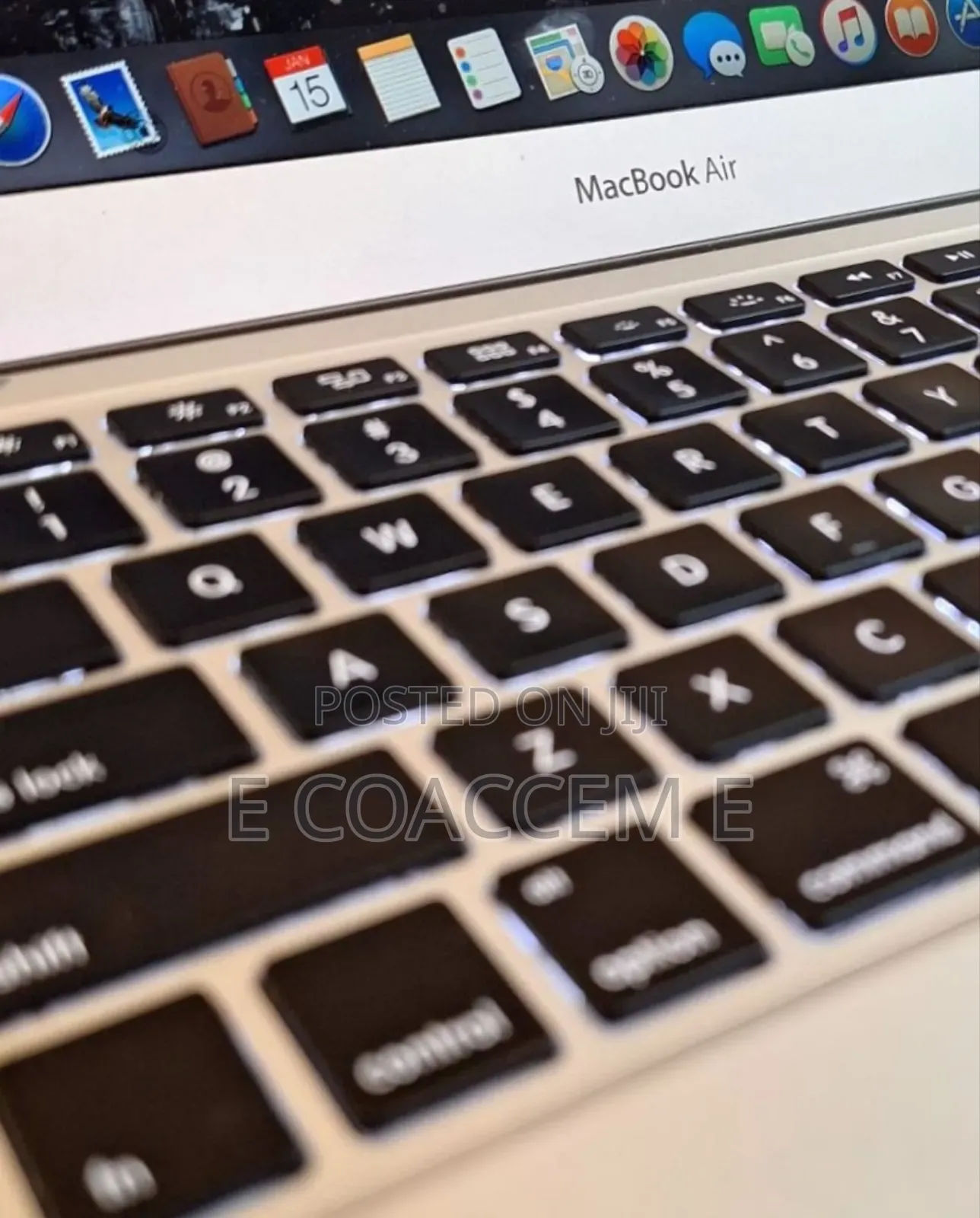 New Laptop Apple MacBook 4GB Intel Core I5 SSD 128GB