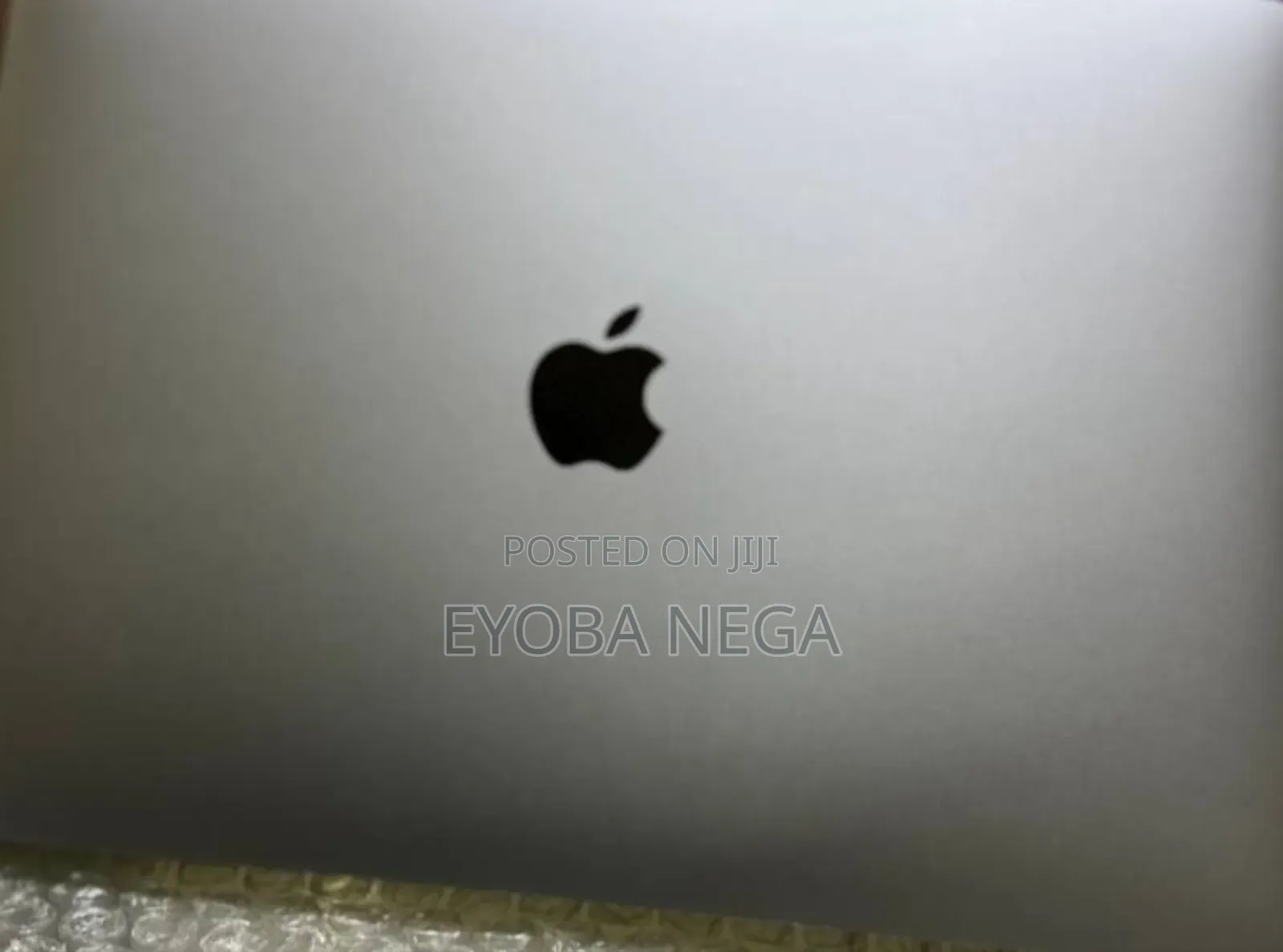 Laptop Apple MacBook Pro M1 8GB Apple M1 SSD 256GB