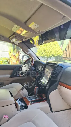 Toyota Land Cruiser 4.5 V8 GX-R 2015 Black