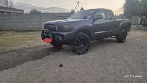 Toyota Tacoma Regular Cab 2011 Black