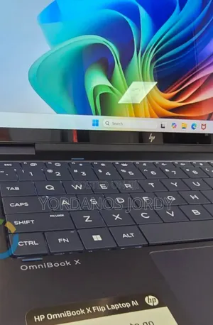 New Laptop HP OmniBook X Flip 14" 16GB Intel Core Ultra 7 SSD 1T