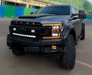 Ford F-150 XLT 4x2 Regular Cab Styleside 6.5 ft. box 122 in. WB 2020 Gray