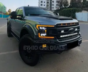 Ford F-150 XLT 4x2 Regular Cab Styleside 6.5 ft. box 122 in. WB 2020 Gray