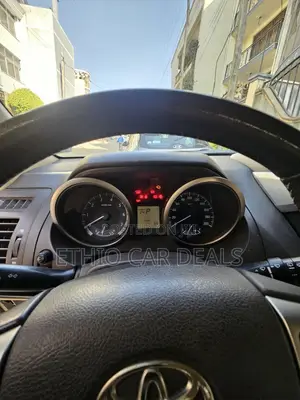 Toyota Land Cruiser Prado 2.7 VVT-i 2015 White