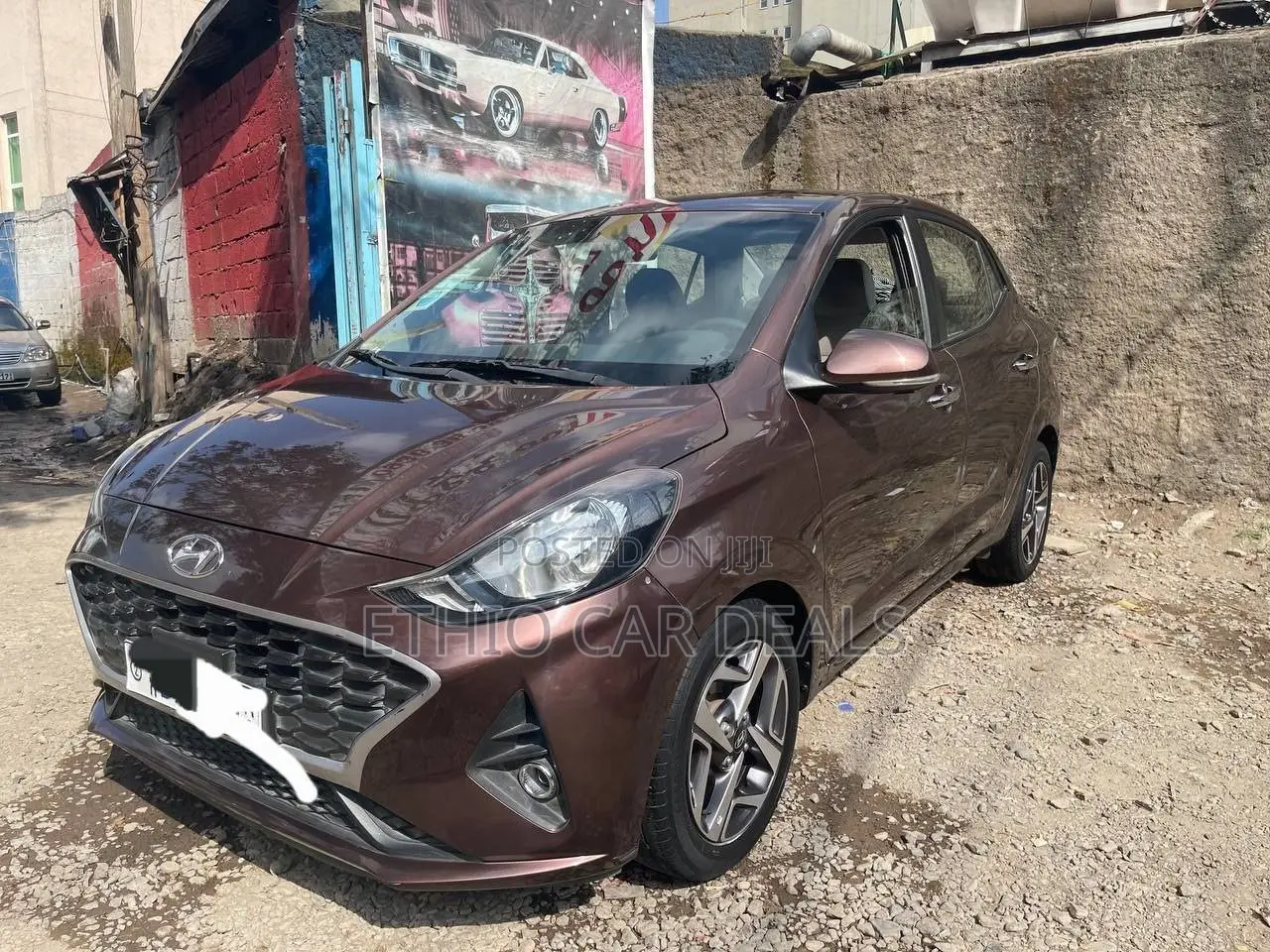 Hyundai I10 2022 Brown