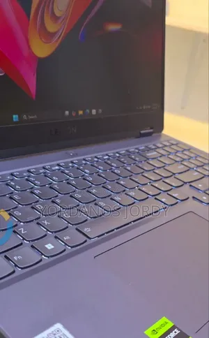 New Laptop Lenovo Legion 5 16GB AMD Ryzen 7 SSD 1T