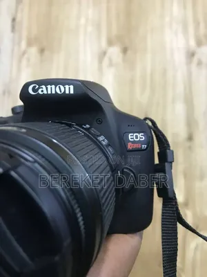 Canon Rebel T7