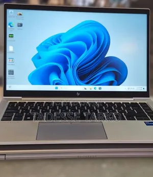 New Laptop HP EliteBook 840 G8 16GB Intel Core I5 SSD 512GB