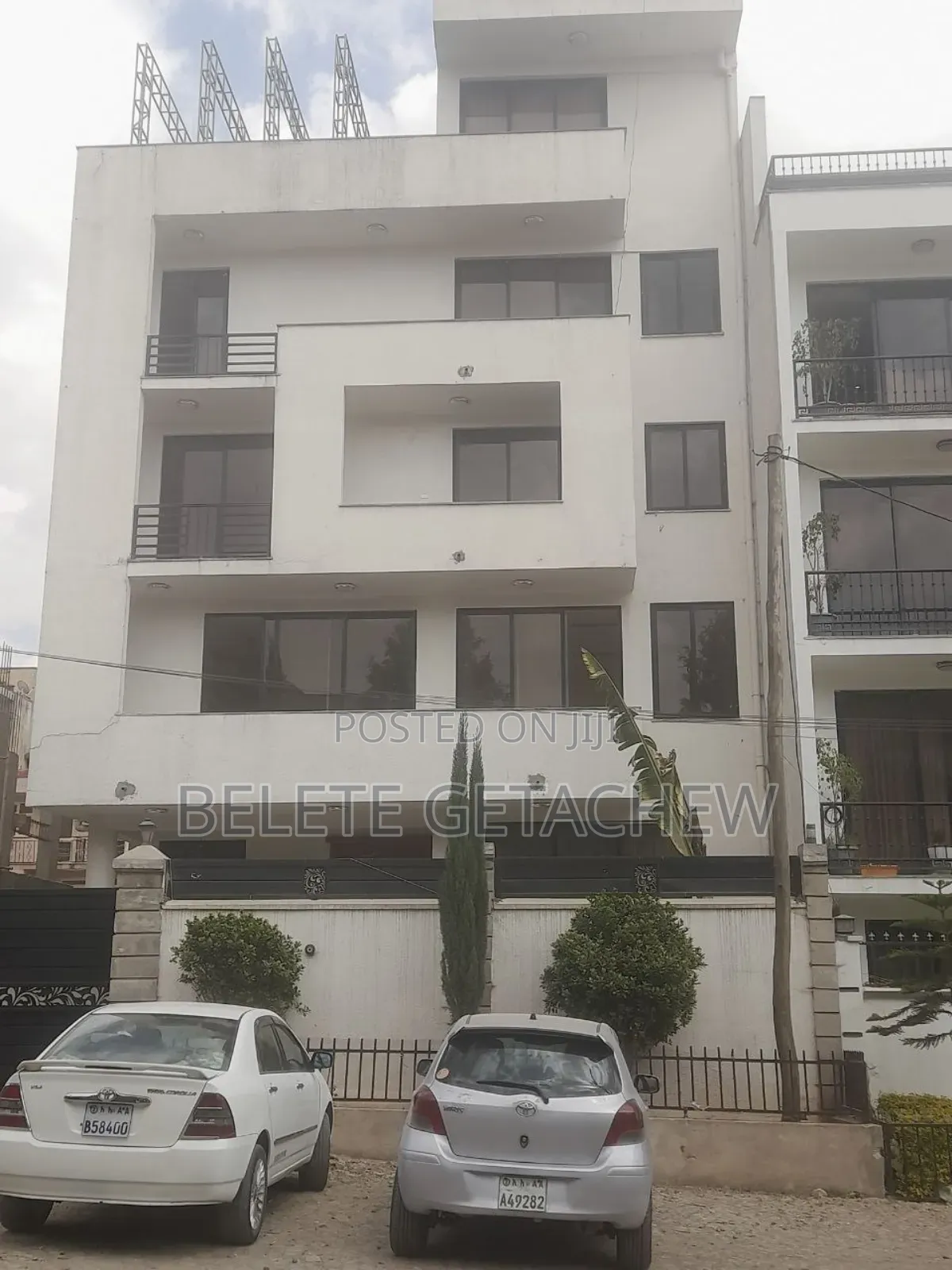 7bdrm House in Semit Fyelbet, G+4, Bole for sale