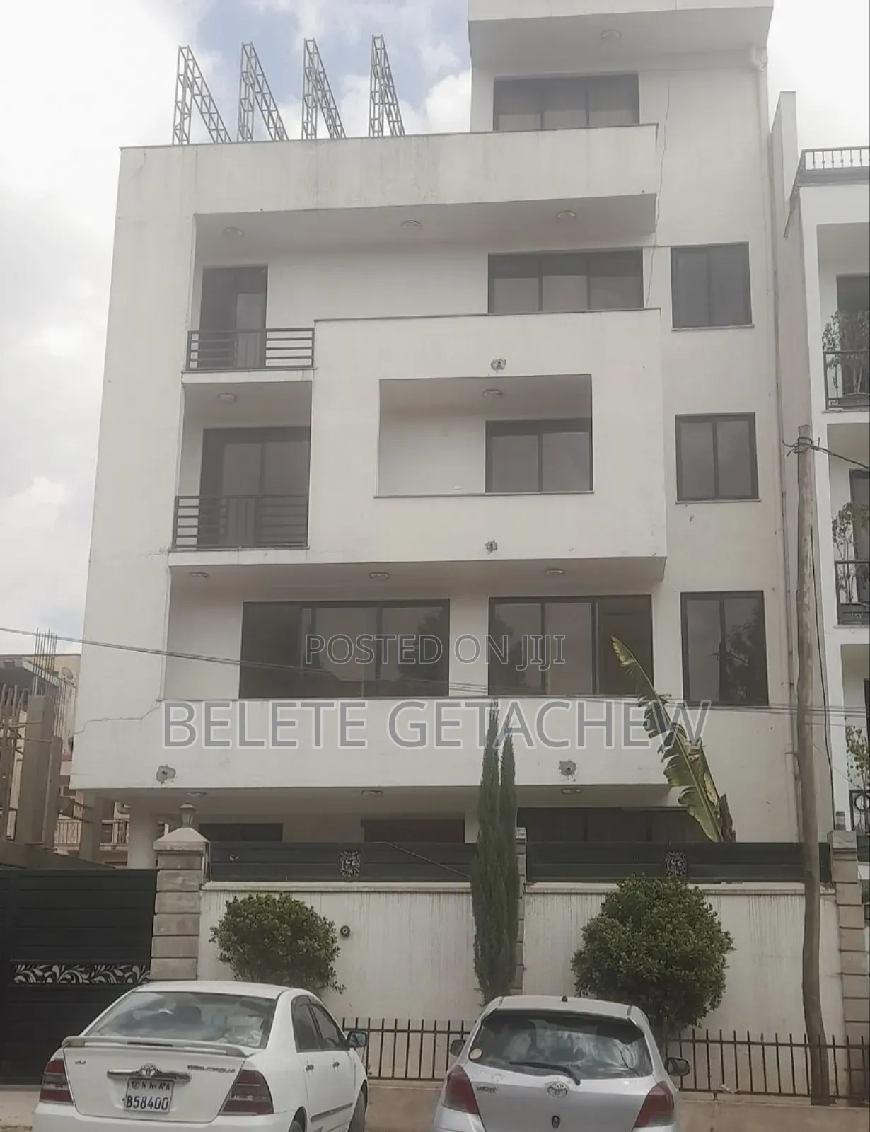 7bdrm House in Semit Fyelbet, G+4, Bole for sale