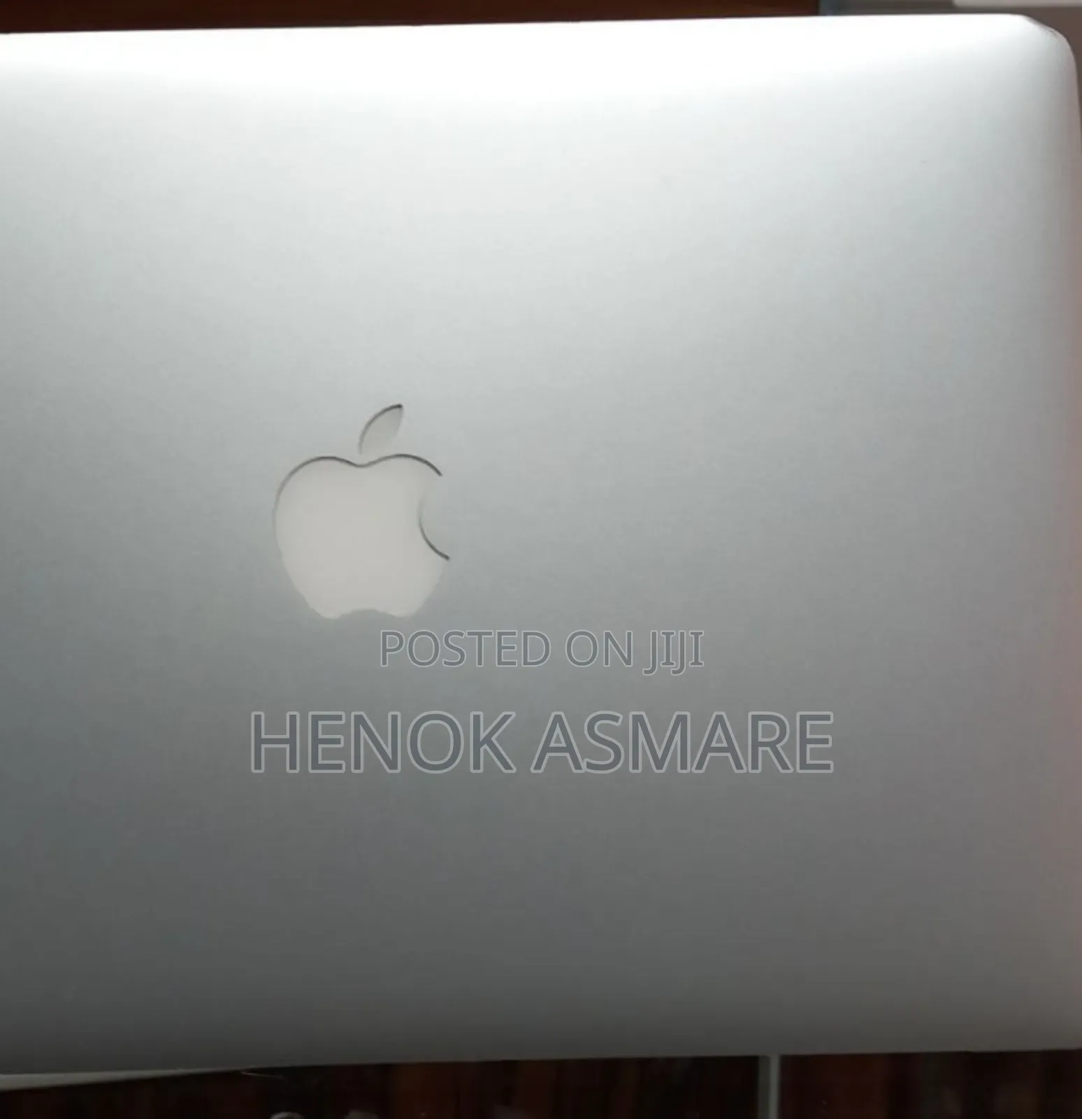 New Laptop Apple MacBook Air 2015 8GB Intel Core I5 SSD 256GB