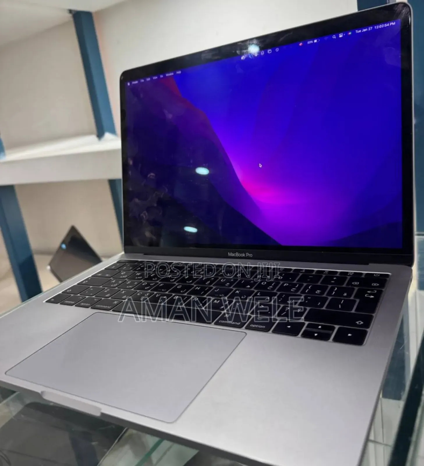 New Laptop Apple MacBook Pro 2017 8GB Intel Core I5 SSD 256GB