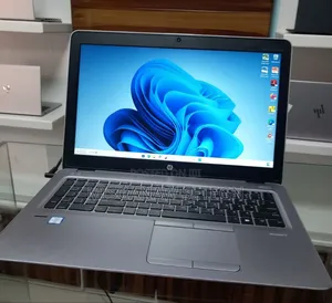New Laptop HP EliteBook 840 8GB Intel Core I7 HDD 1T