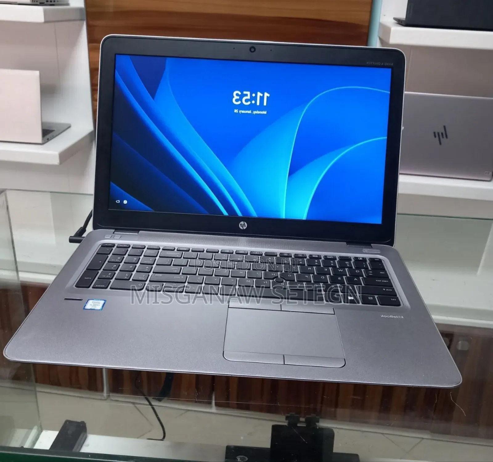 New Laptop HP EliteBook 840 8GB Intel Core I7 HDD 1T