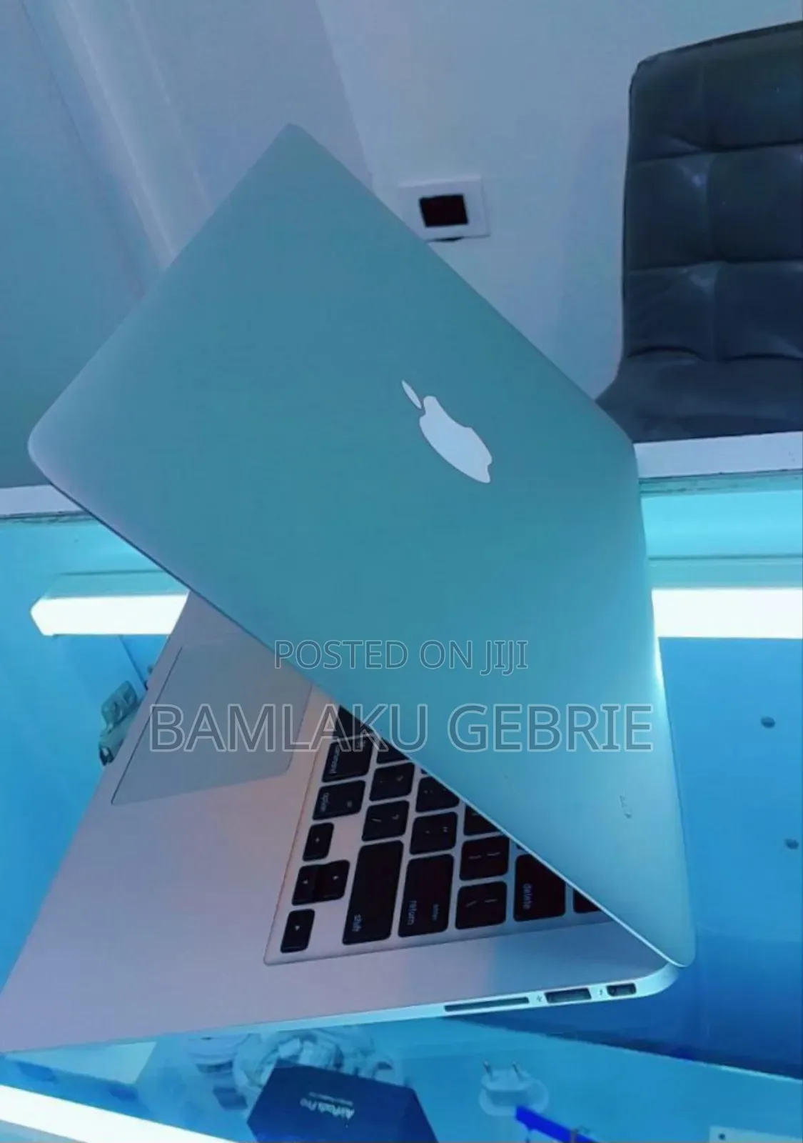 New Laptop Apple MacBook Air 2014 4GB Intel Core I5 SSD 256GB