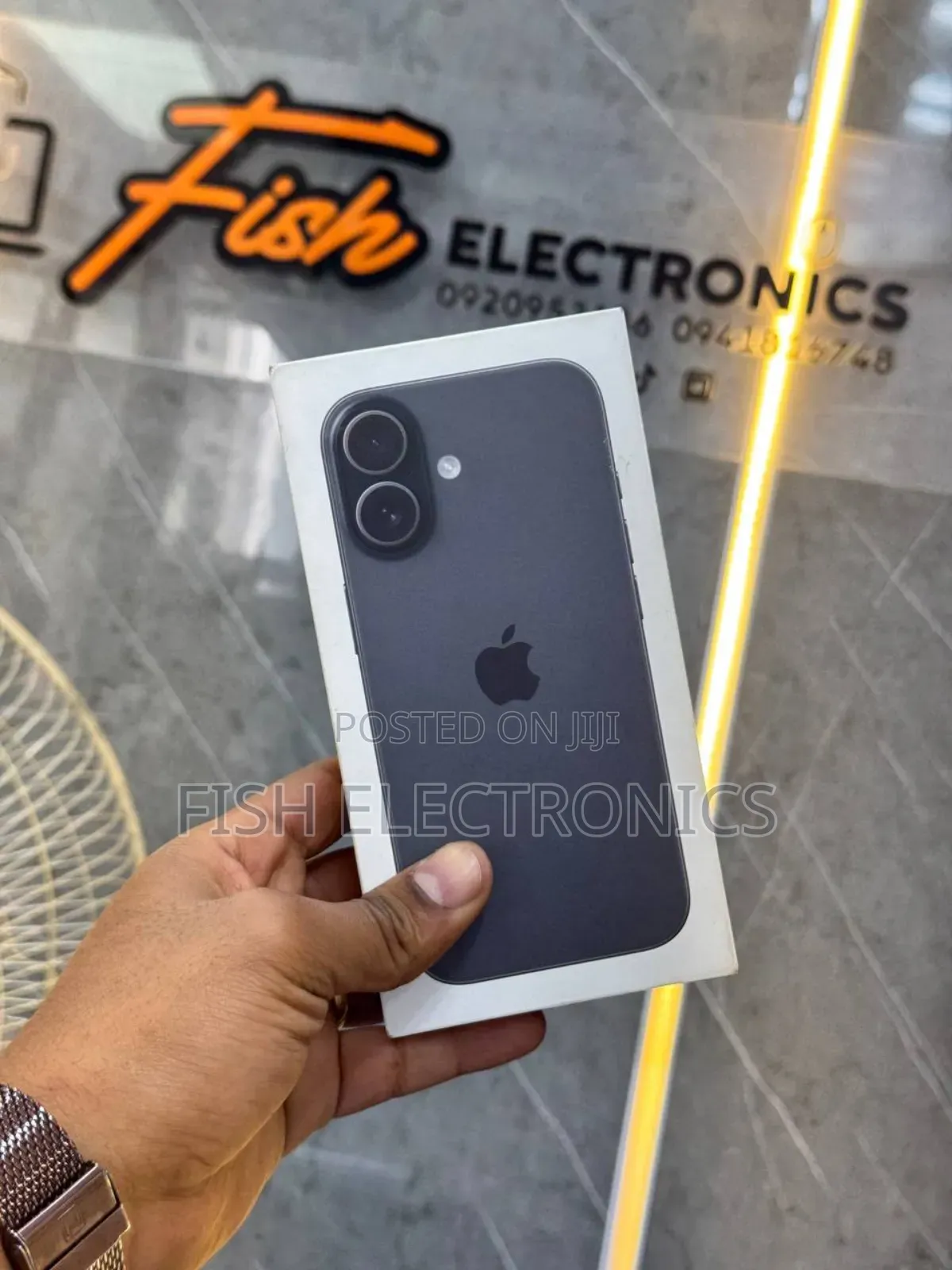 New Apple iPhone 17 256 GB Black