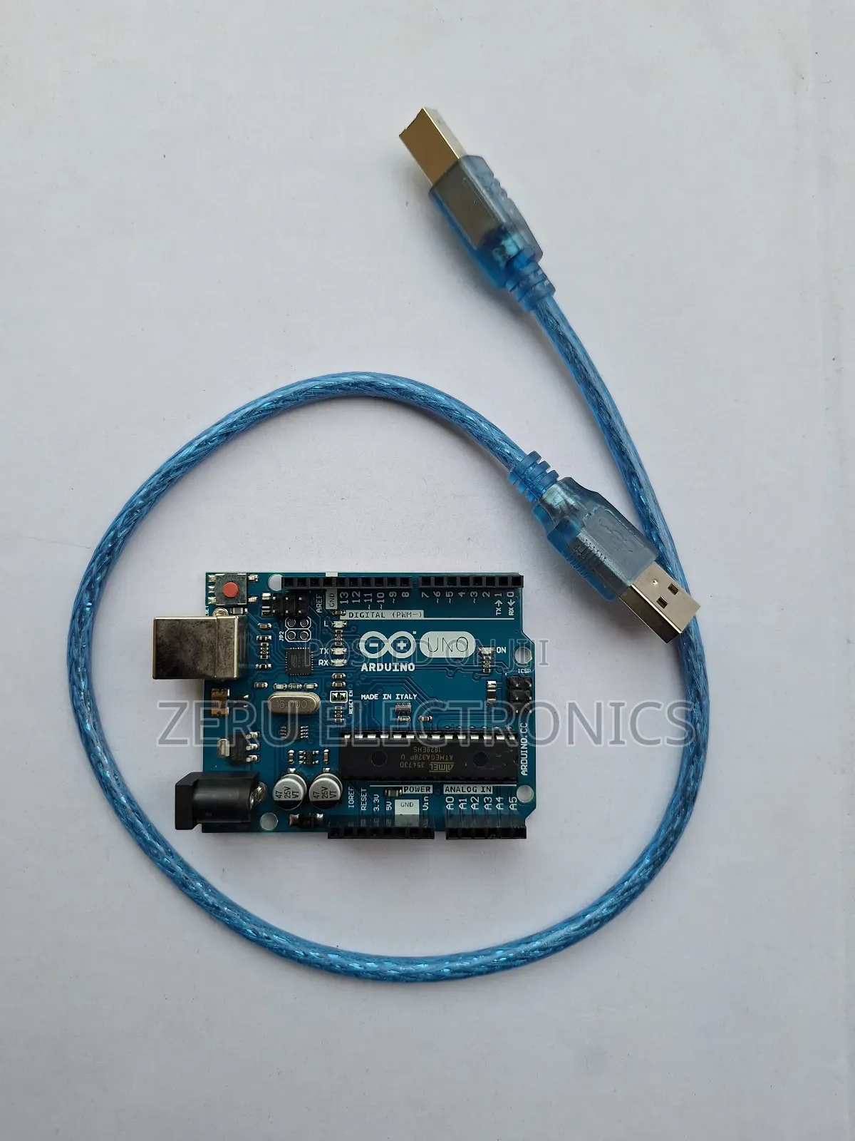 Arduino Uno R3 the Heart of Electronics Projects