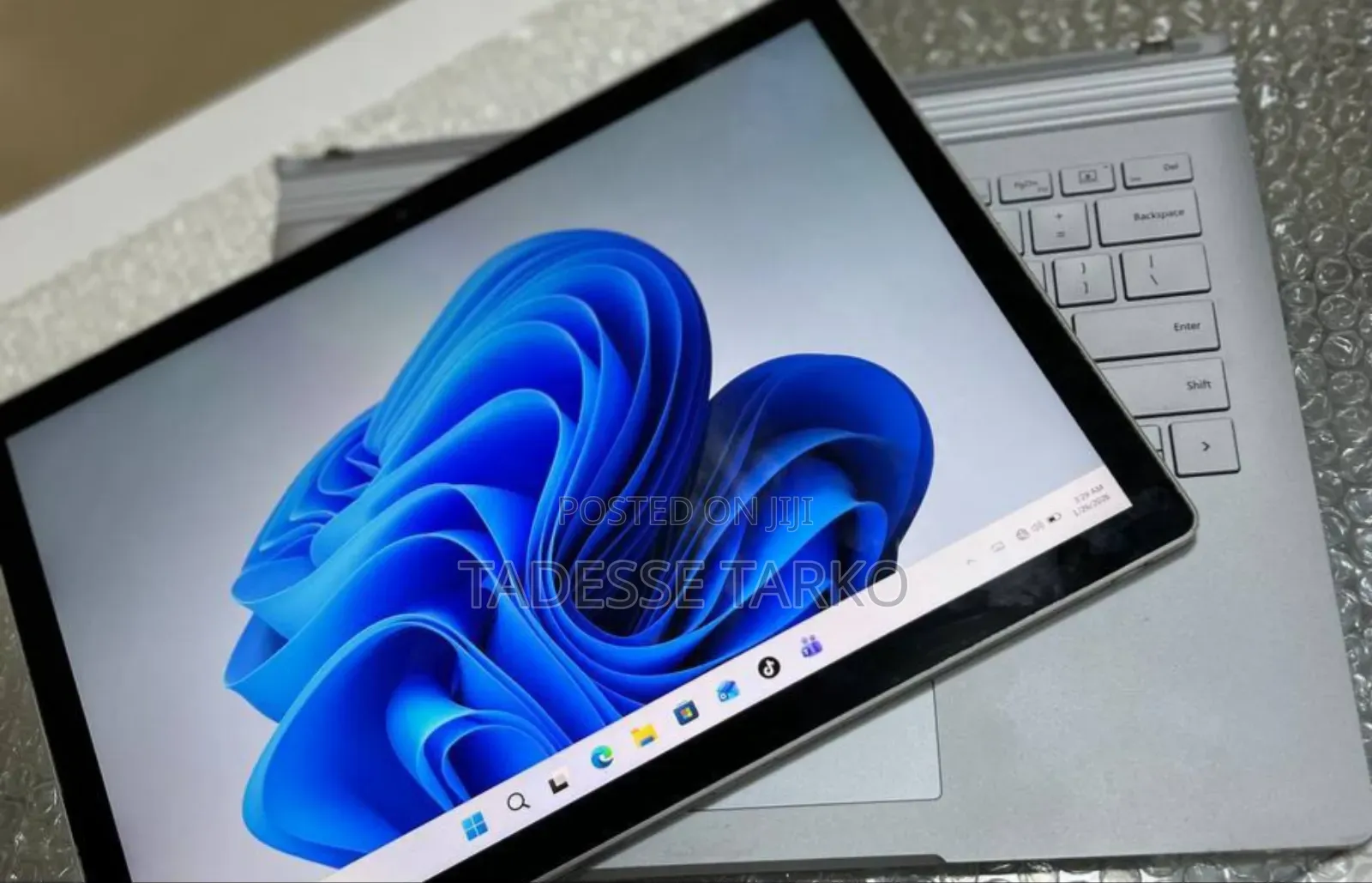 New Laptop Microsoft Surface Book 3 16GB Intel Core I7 SSD 256GB