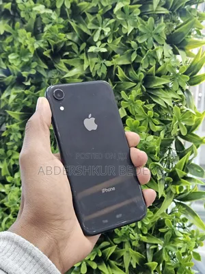 Apple XR 64 GB