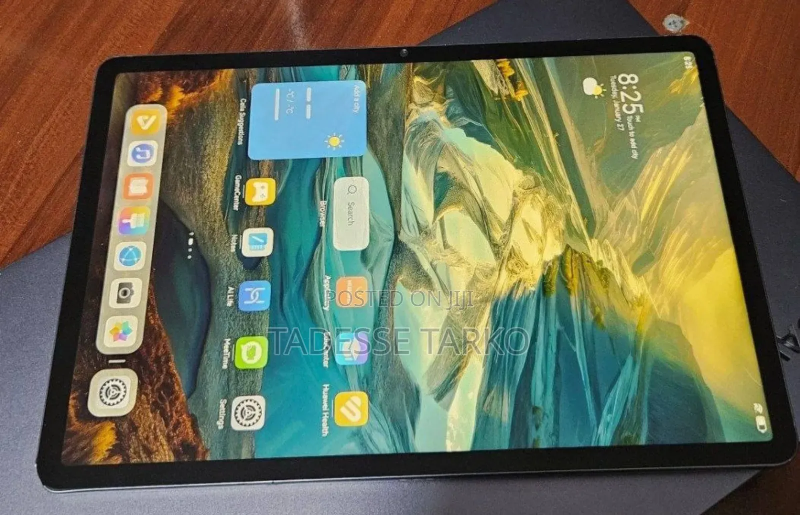 New Huawei MateBook 13 WRT-W19E 12GB Qualcomm Snapdragon X Plus 256GB