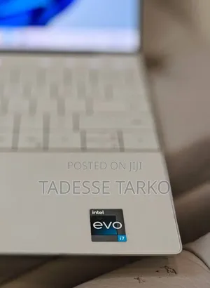 New Laptop Dell 32GB Intel Core I7 SSD 1T