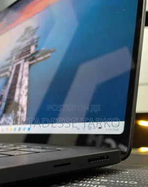 New Laptop Microsoft Surface 16GB Qualcomm Snapdragon X Elite SSD 512GB