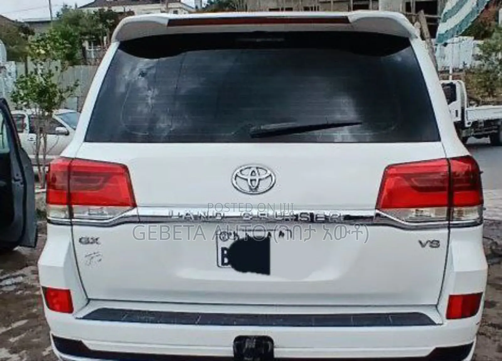 Toyota Land Cruiser 4.6 V8 GX 2012