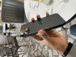 Apple iPhone 15 128 GB Black