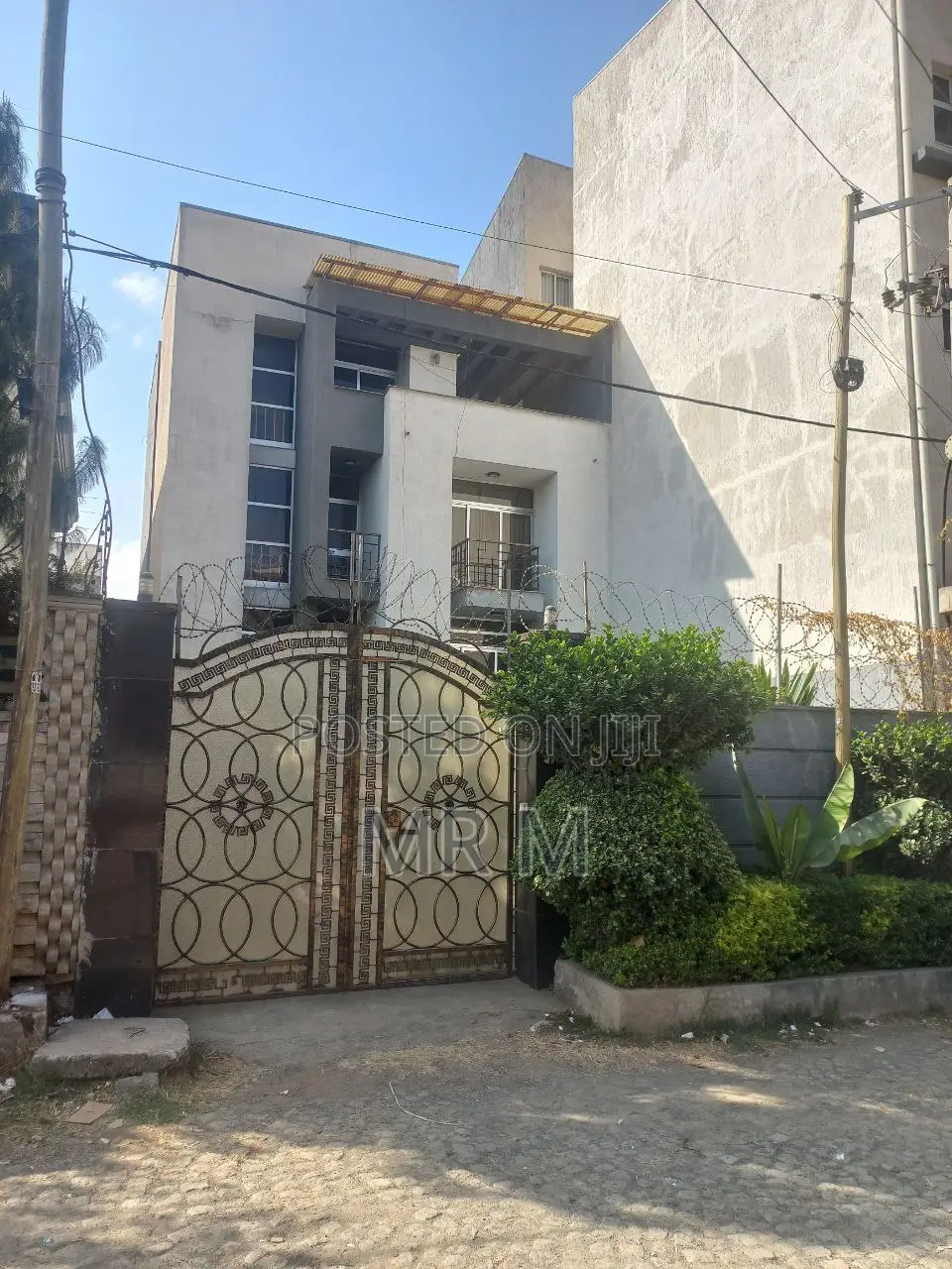 5bdrm House in Bole for rent